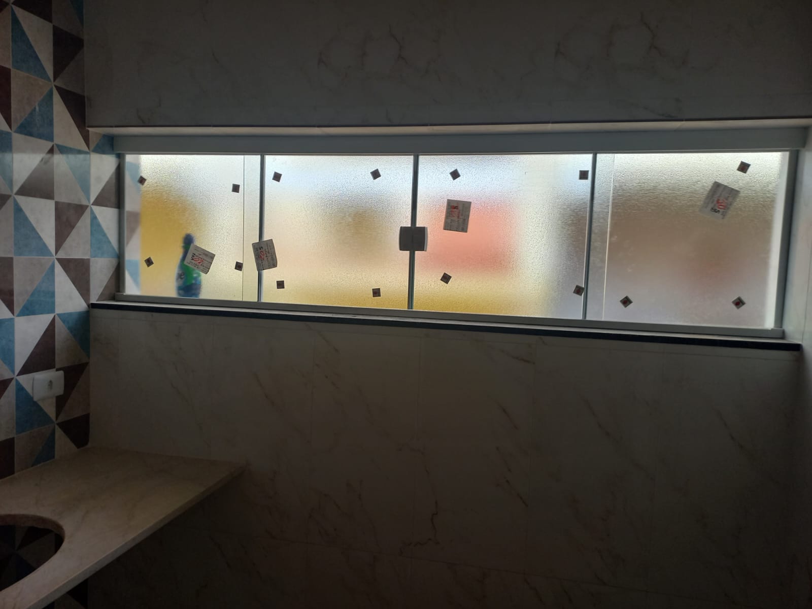vitro de banheiro